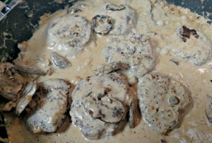 Low Carb Salisbury Steak and Homemade Gluten Free Gravy